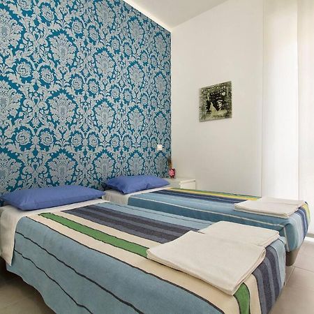 Apartmán Apartament Famagosta Milano Exteriér fotografie