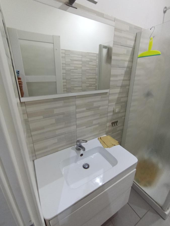 Apartmán Apartament Famagosta Milano Exteriér fotografie